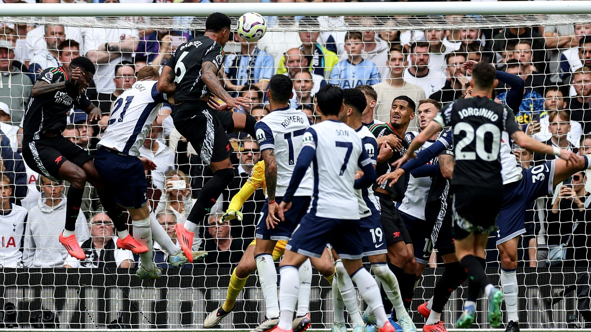 Gabriel trifft: Arsenal siegt im Derby bei Tottenham