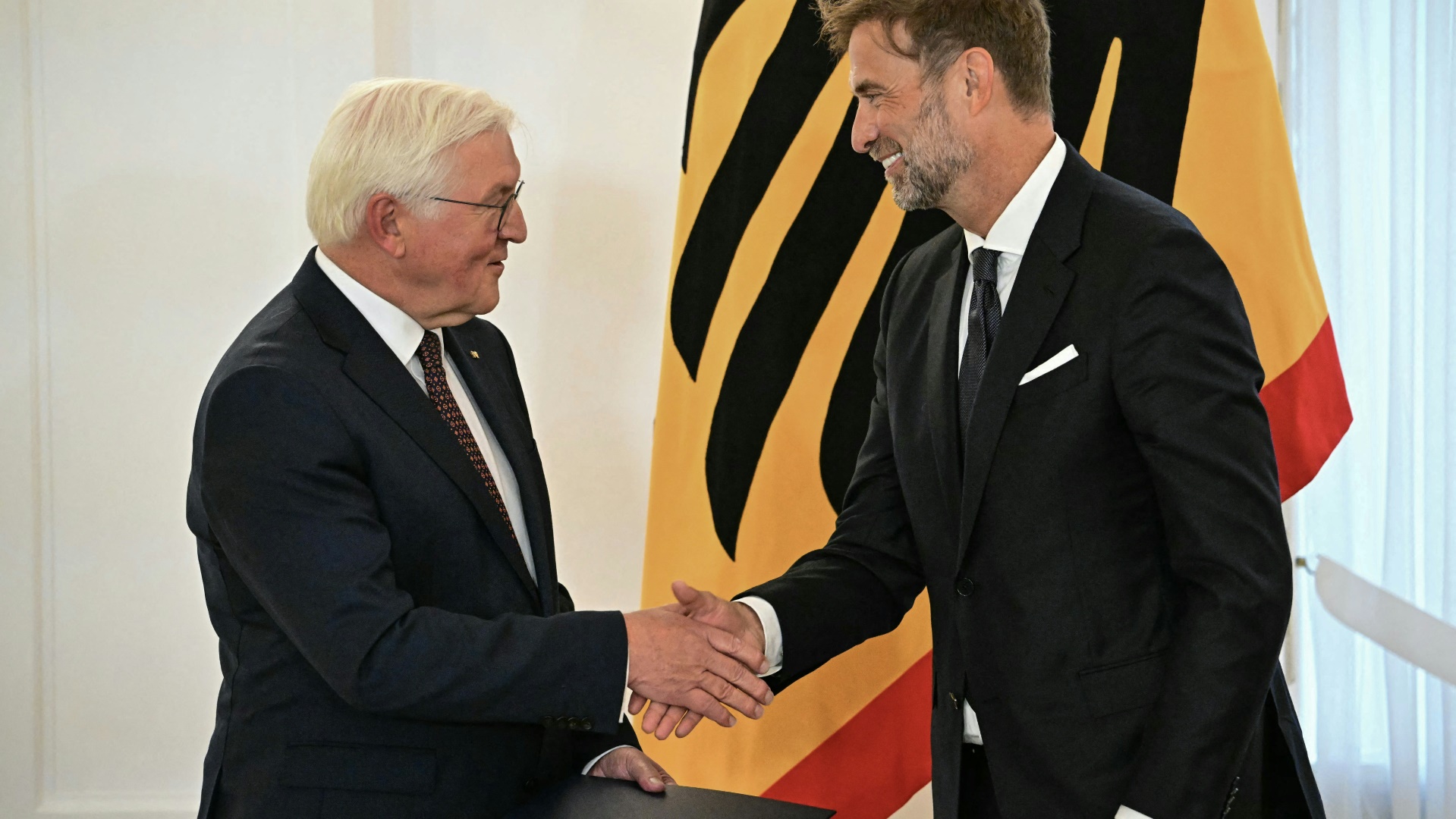 Klopp erhält Verdienstorden der Bundesrepublik Deutschland