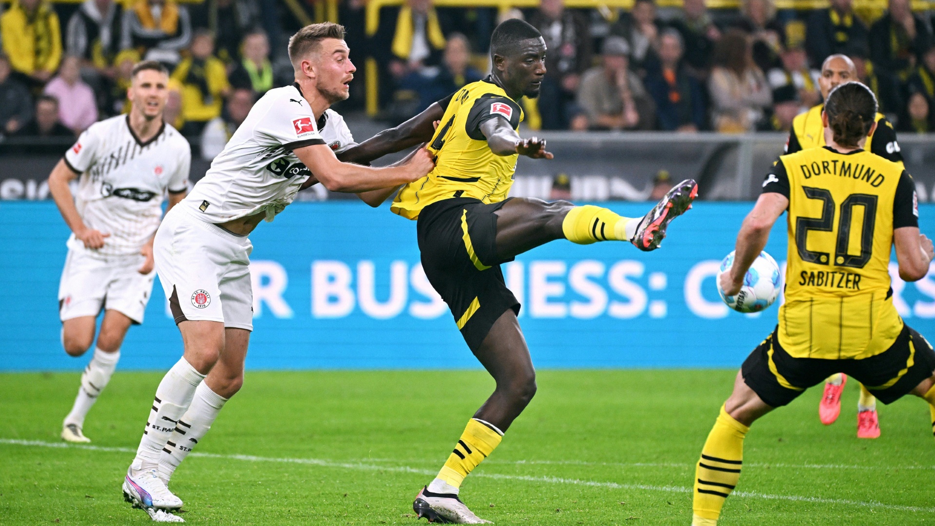 Mängel vor Real-Kracher: Guirassy rettet ideenlosen BVB