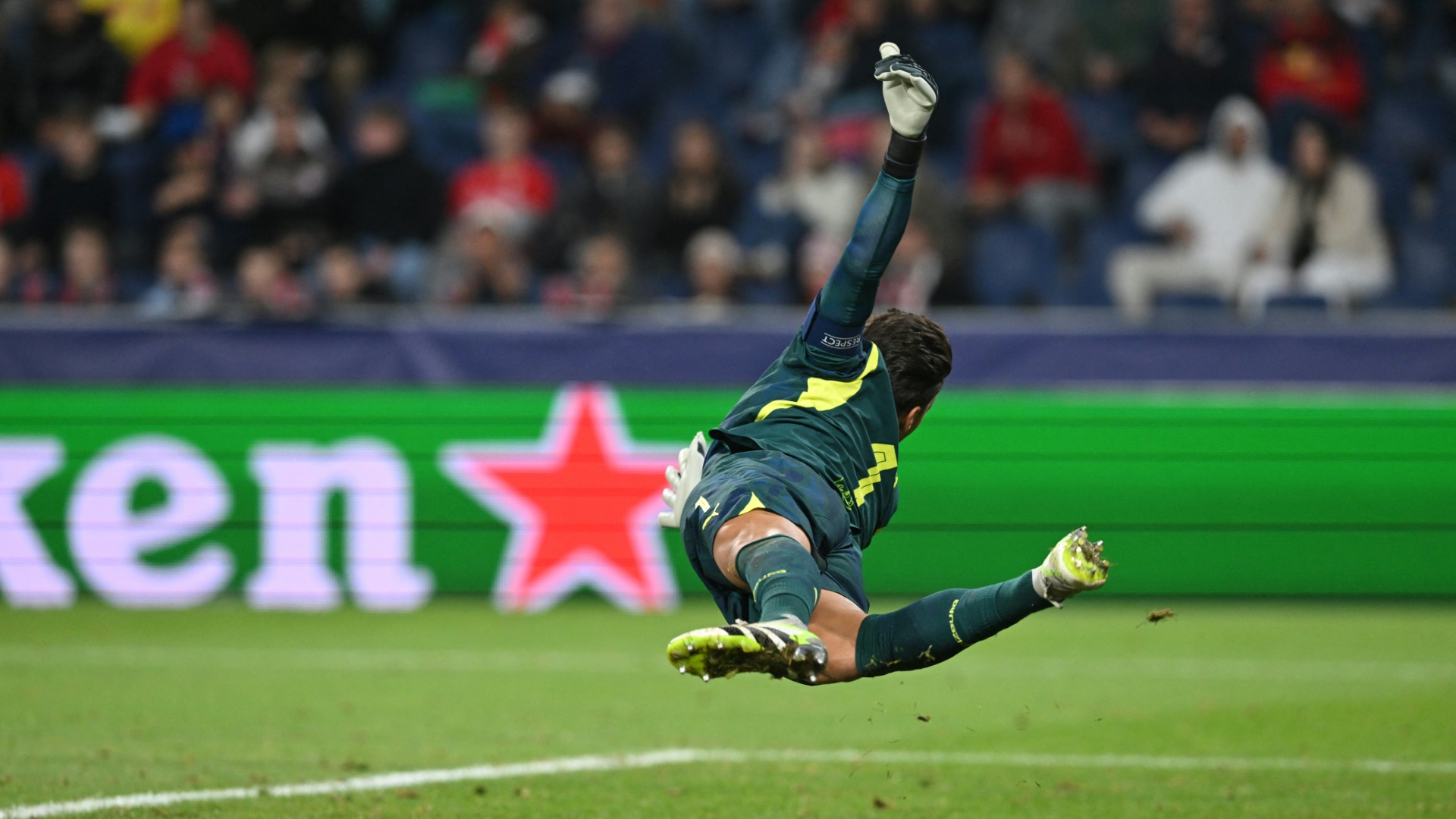 RB-Keeper Schlager verletzt - Blaswich wieder im Tor