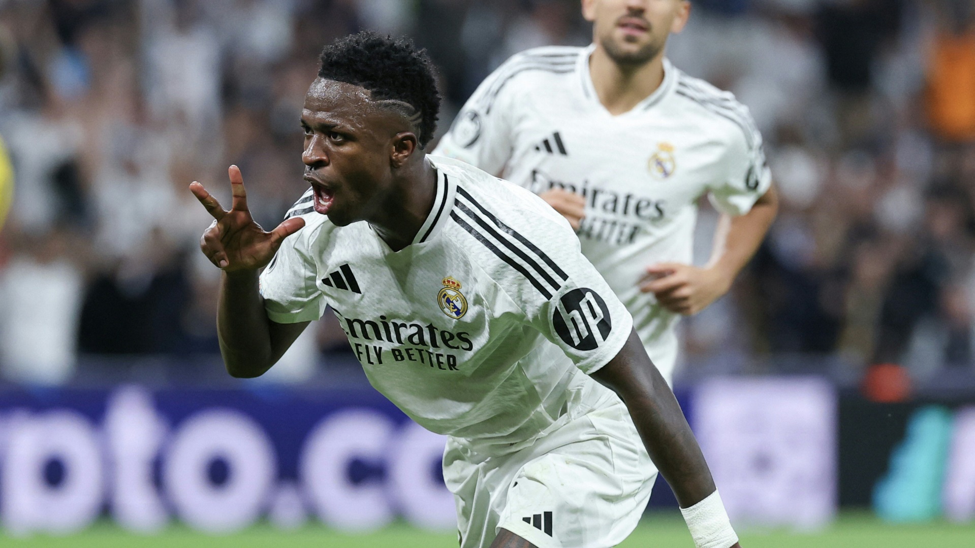 Drei-Tore-Held-Vinicius: "Er erinnert mich an Pele"