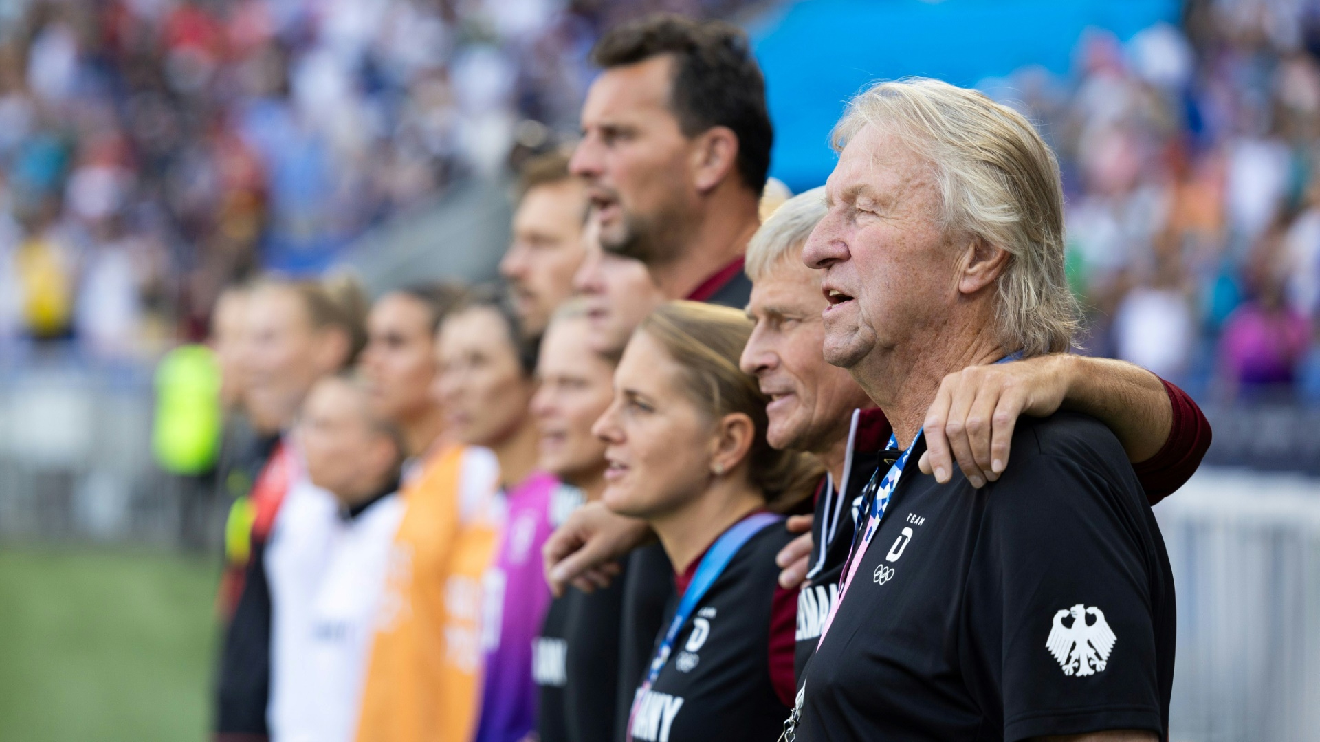 DFB-Frauen wollen Bronze für Hrubesch: "Widmen wir ihm"