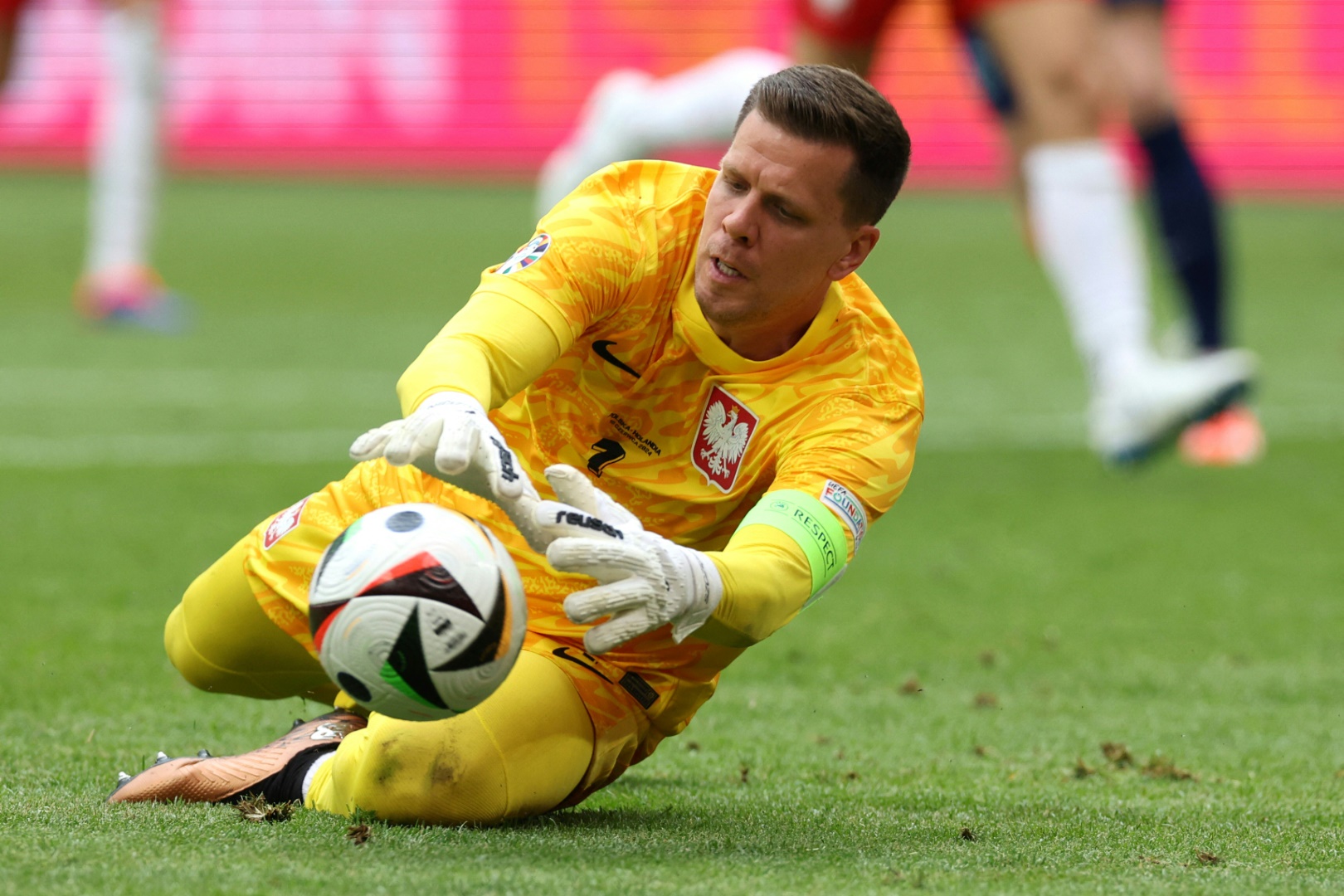 Medien: Szczesny bei Barca zum Medizincheck