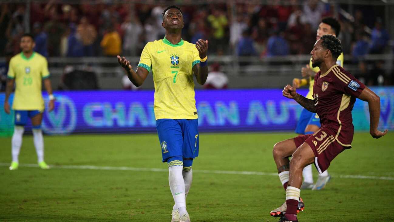 Vinicius scheitert vom Punkt: Brasilien kassiert Rückschlag