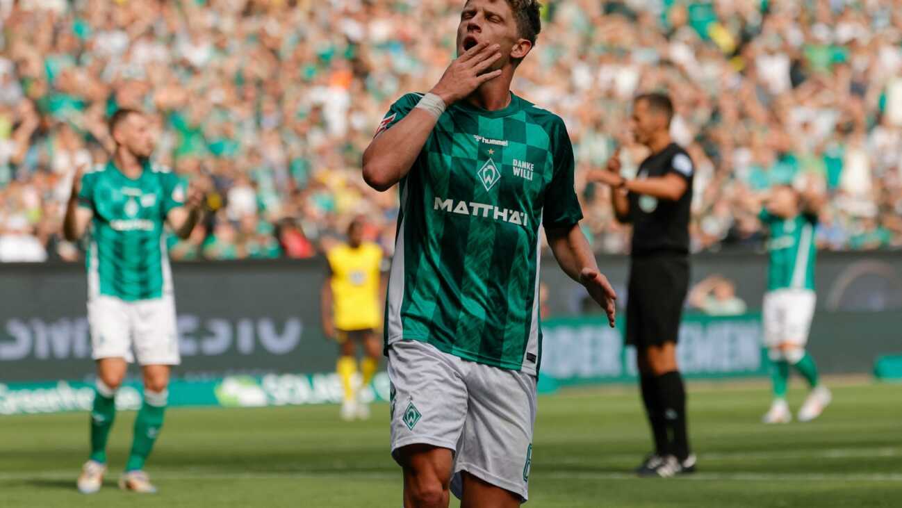 "Passt alles": Werder Bremen verlängert mit Stage