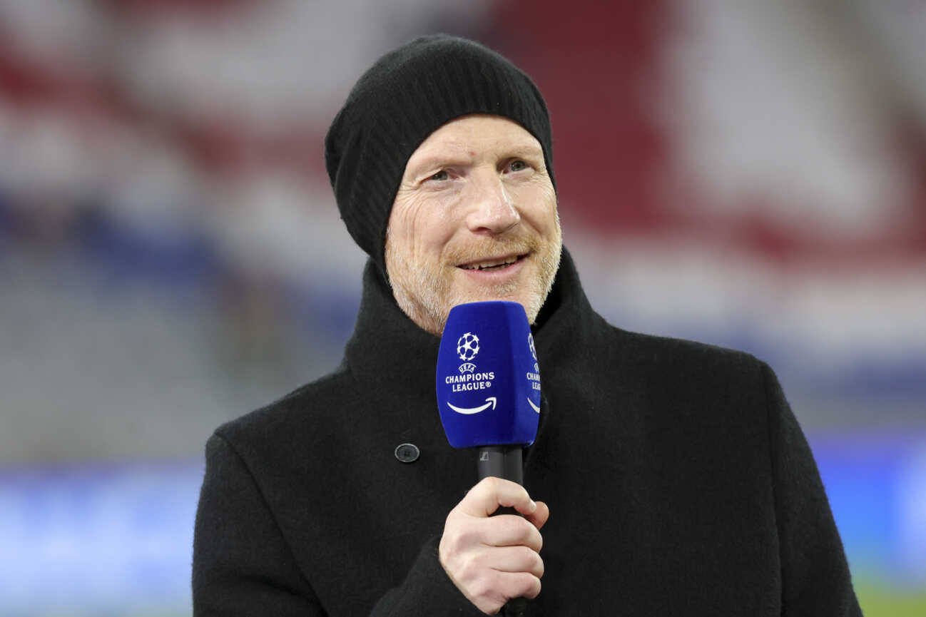 Experte Matthias Sammer (Amazon Prime Video) schaut, UEFA Champions League 2024 25 League Phase MD5, FC Bayern München v Paris Saint-Germain, Allianz Arena am 26. November 2024 in München, Deutschland. (Foto von Marco Steinbrenner DeFodi Images) Experte Matthias Sammer (Amazon Prime Video) looks on, UEFA Champions League 2024 25 League Phase MD5, FC Bayern München v Paris Saint-Germain, Allianz Arena, November 26, 2024 in Munich, Germany. (Photo by Marco Steinbrenner DeFodi Images) Defodi-700_muenchen_paris_20241126_208 *** Expert Matthias Sammer Amazon Prime Video looks on, UEFA Champions League 2024 25 League Phase MD5, FC Bayern Munich v Paris Saint Germain, Allianz Arena on November 26, 2024 in Munich, Germany Photo by Marco Steinbrenner DeFodi Images Expert Matthias Sammer Amazon Prime Video looks on, UEFA Champions League 2024 25 League Phase MD5, FC Bayern Munich v Paris Saint Germain, Allianz Arena, November 26, 2024 in Munich, Germany Photo by Marco Steinbrenner DeFodi Images Defodi 700 muenchen paris 20241126 208 Defodi-700