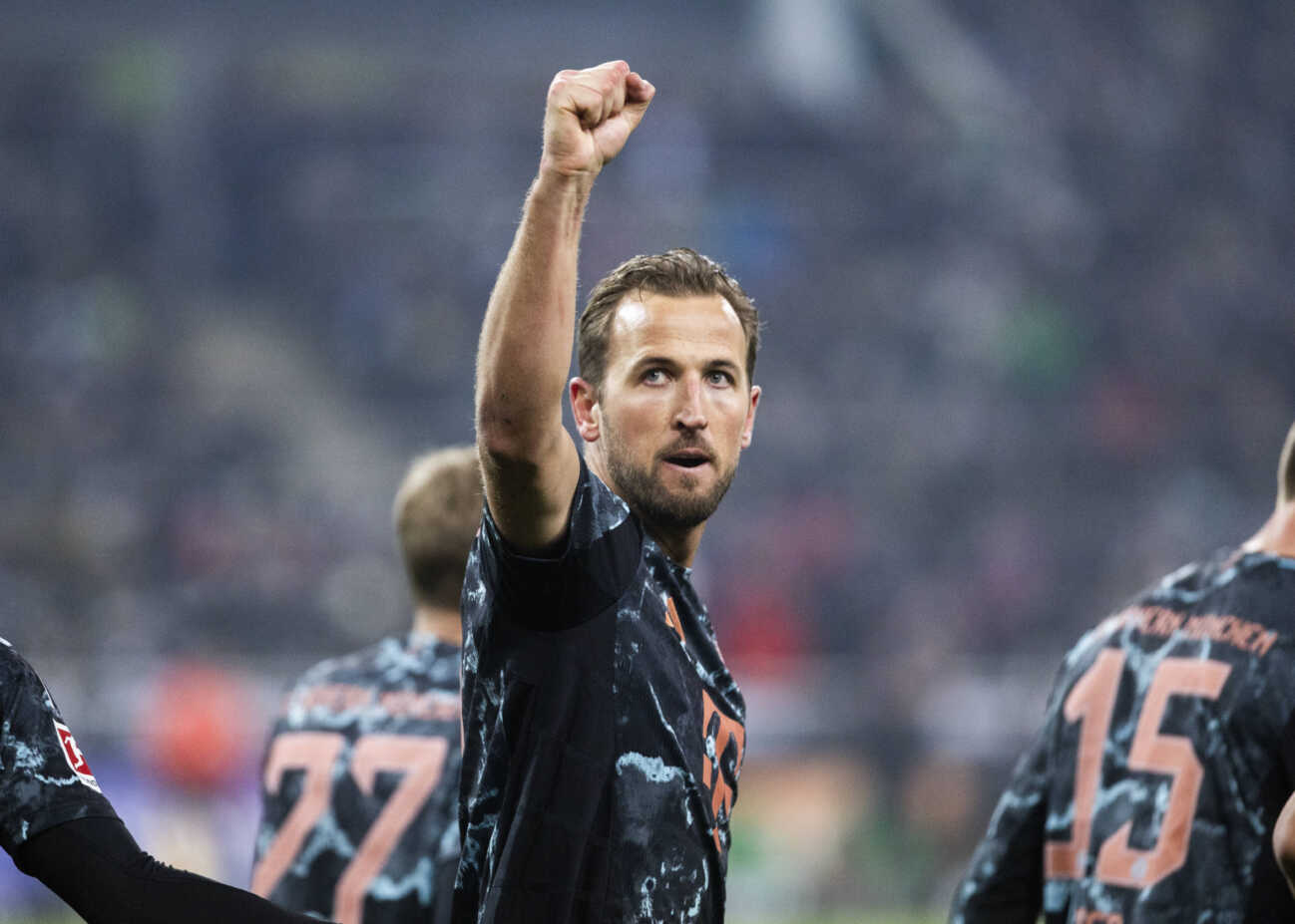 Moenchengladbach, Borussia-Park, 11.01.2025: Harry Kane (FC Bayern München) jubelt zum 1:0 Tor per Elfmeter beim Spiel der 1.Bundesliga Borussia Mönchengladbach vs. FC Bayern München. *** Moenchengladbach, Borussia Park, 11 01 2025 Harry Kane FC Bayern Munich cheers for the 1 0 goal from the penalty spot during the 1 Bundesliga match Borussia Moenchengladbach vs FC Bayern Munich