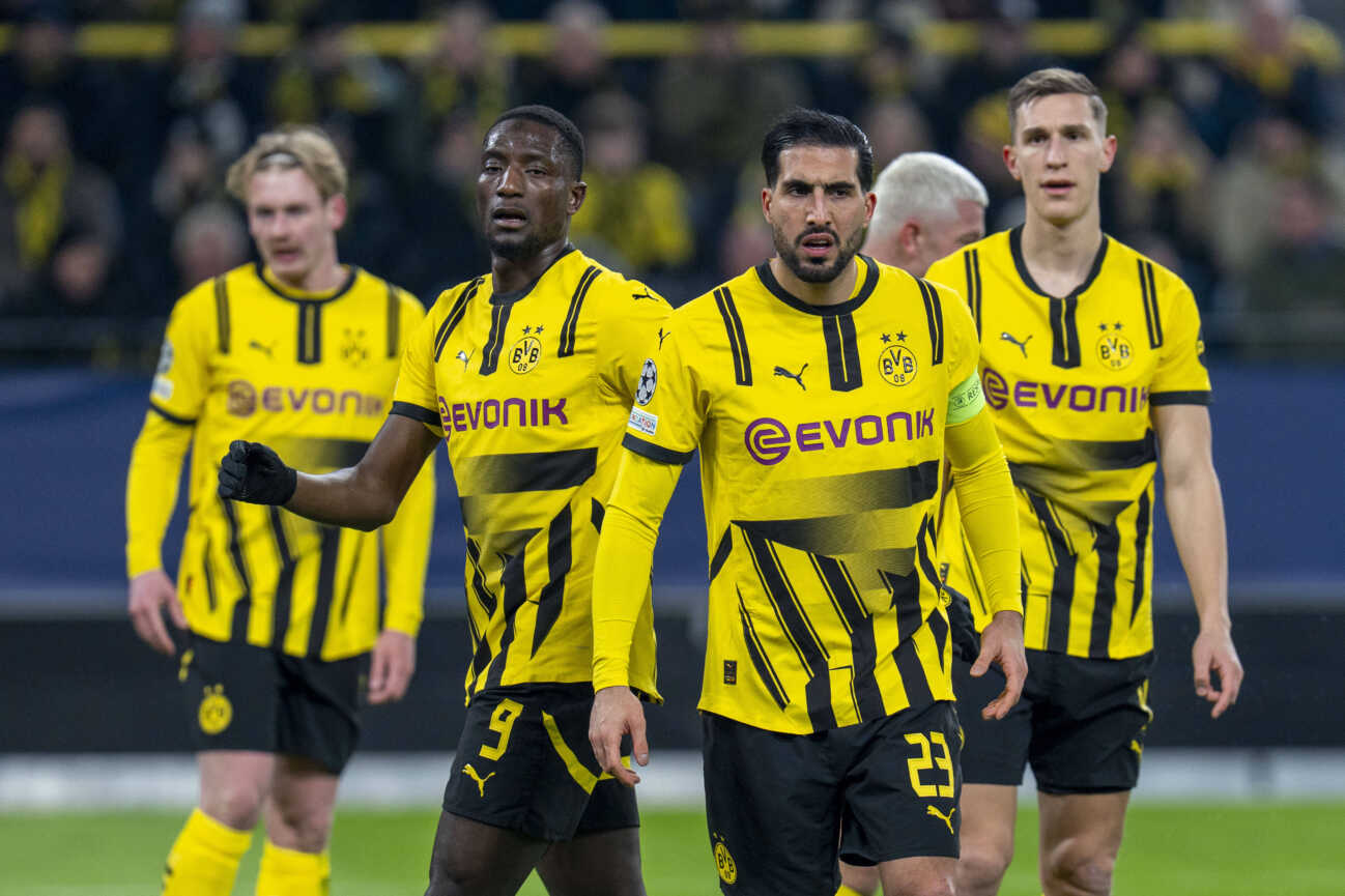 19.02.2025, Borussia Dortmund vs. Sporting Lissabon, UEFA Champions League, Playoff-Rückspiel Dortmunds Julian Brandt (l-r), Dortmunds Serhou Guirassy, Dortmunds Emre Can und Dortmunds Nico Schlotterbeck reagieren. Wichtiger Hinweis: Gemaess den Vorgaben der UEFA ist es untersagt, in dem Stadion und oder vom Spiel angefertigte Fotoaufnahmen in Form von Sequenzbildern und oder videoaehnlichen Fotostrecken zu verwerten bzw. verwerten zu lassen. *** 19 02 2025, Borussia Dortmund vs Sporting Lisbon, UEFA Champions League, play-off second leg Dortmunds Julian Brandt l r , Dortmunds Serhou Guirassy, Dortmunds Emre Can and Dortmunds Nico Schlotterbeck react Important note In accordance with UEFA regulations, it is prohibited to use or have used photographs taken in the stadium and or of the match in the form of sequential images and or video-like photo series Copyright: xBahhoxKarax