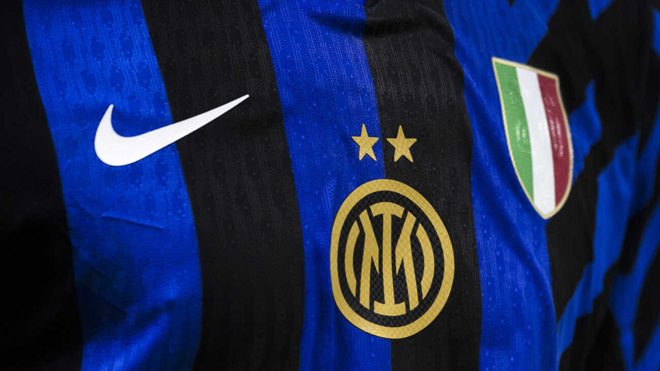 FC Internazionale v SS Lazio - Coppa Italia A detail shot shows the logo on FC Internazionale jersey worn by Hakan Calhanoglu of FC Internazionale during the Coppa Italia football match between FC Internazionale and SS Lazio. Milan Italy Copyright: xNicolòxCampox