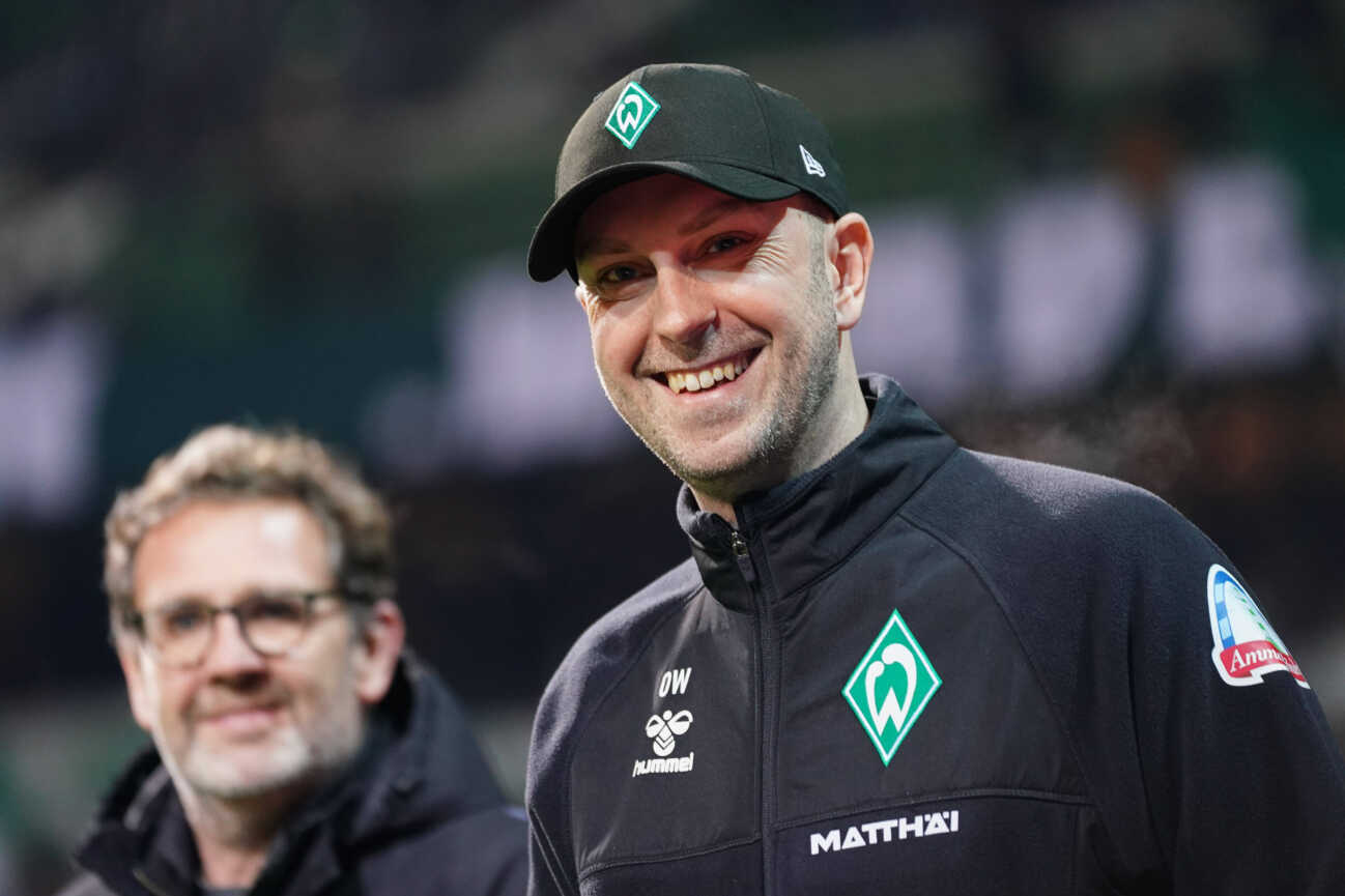 Ole Werner (SV Werder Bremen, Trainer), GER, SV Werder Bremen vs. 1. FSV Mainz 05m, Fußball, Bundesliga, Spieltag 20, Saison 2024 2025, 31.01.2025 DFL REGULATIONS PROHIBIT ANY USE OF PHOTOGRAPHS AS IMAGE SEQUENCES AND OR QUASI-VIDEO GER, SV Werder Bremen vs. 1. FSV Mainz 05m, Fußball, Bundesliga, Spieltag 20, Saison 2024 2025, 31.01.2025 Bremen *** Ole Werner SV Werder Bremen, Coach , GER, SV Werder Bremen vs 1 FSV Mainz 05m, Football, Bundesliga, Matchday 20, Season 2024 2025, 31 01 2025 DFL REGULATIONS PROHIBIT ANY USE OF PHOTOGRAPHS AS IMAGE SEQUENCES AND OR QUASI VIDEO GER, SV Werder Bremen vs 1 FSV Mainz 05m, Football, Bundesliga, Matchday 20, Season 2024 2025, 31 01 2025 Bremen Copyright: xEibner-Pressefoto MaxxVincenx EP_MVN