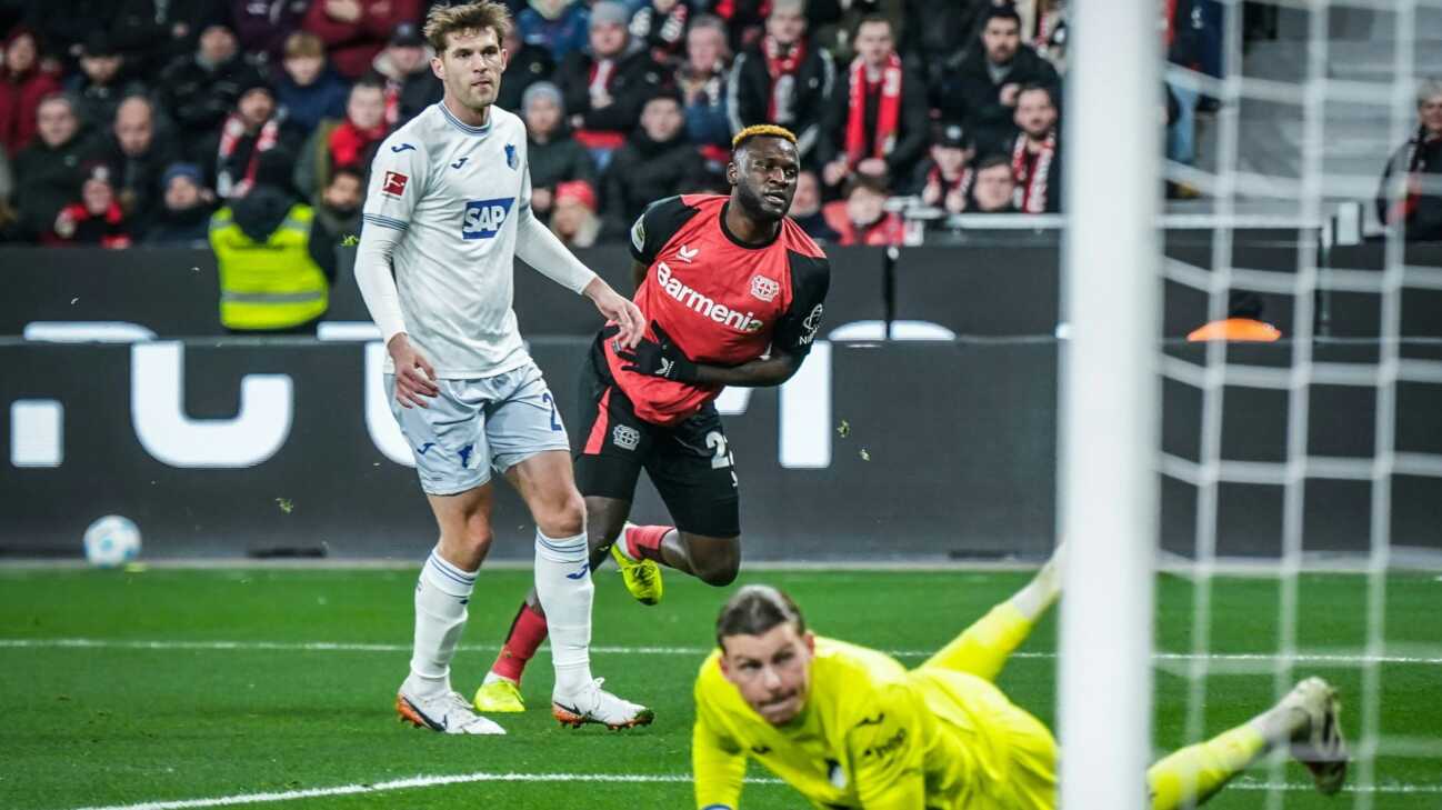 Dank Boniface: Bayer bleibt im Titelrennen