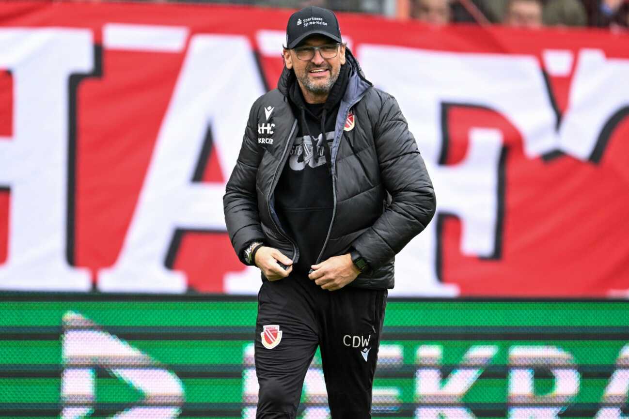 3. Liga: Cottbus verlängert mit Trainer Wollitz